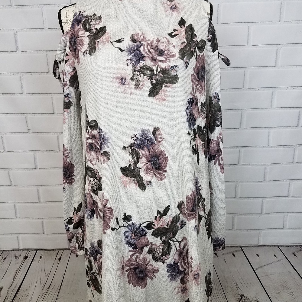 Grey Floral Printed Cold Shoulder Dress